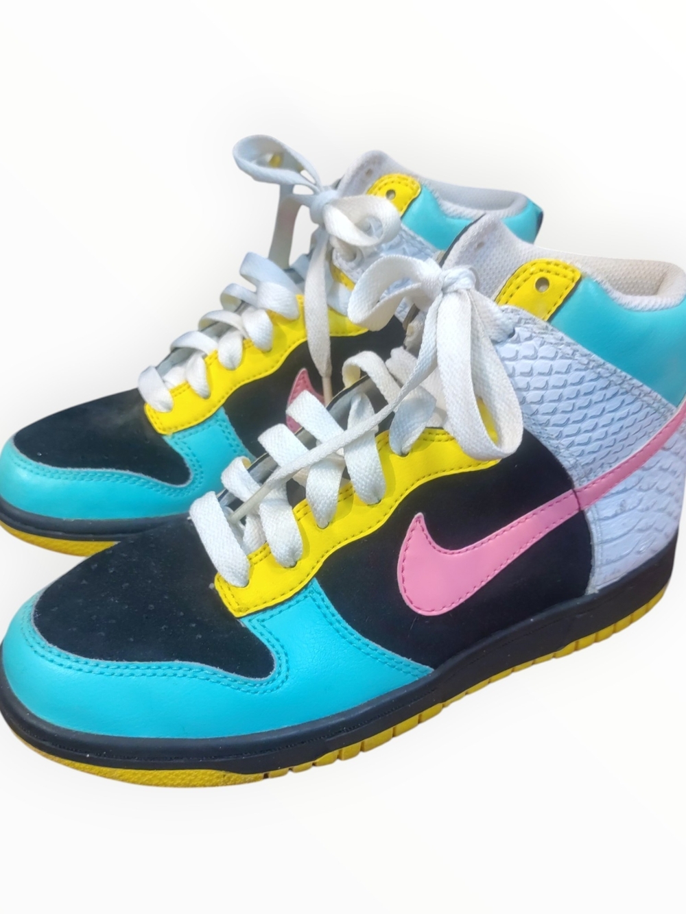 Womens High Mid Dunks